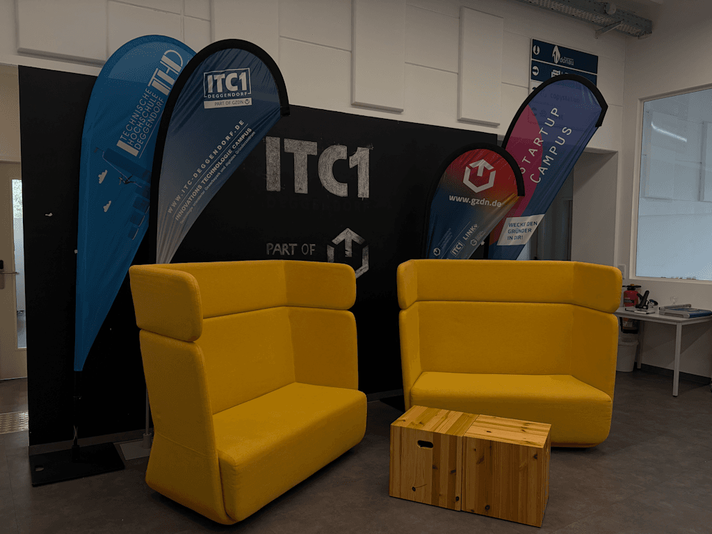 Deggendorf – ITC1 – couch